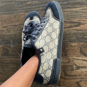 Mens Gucci sneakers